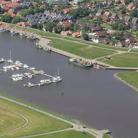 Oltmanns Huus An't Deep Og شقة